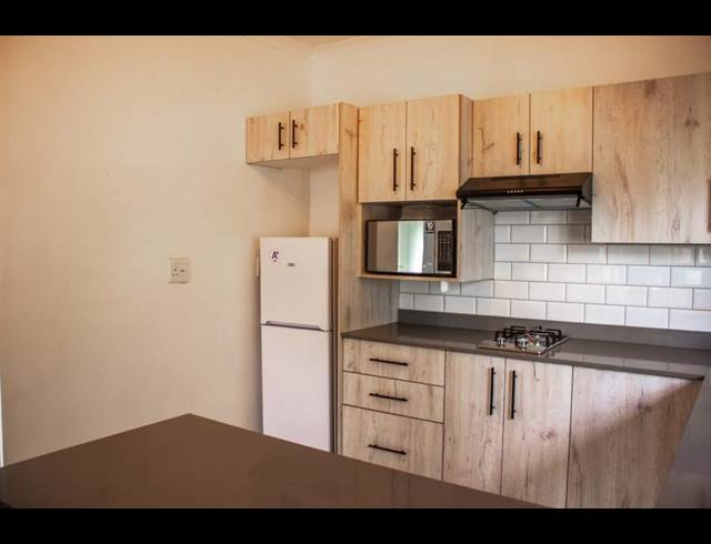 BUSINESS PROPERTY TO RENT IN MEER EN SEE